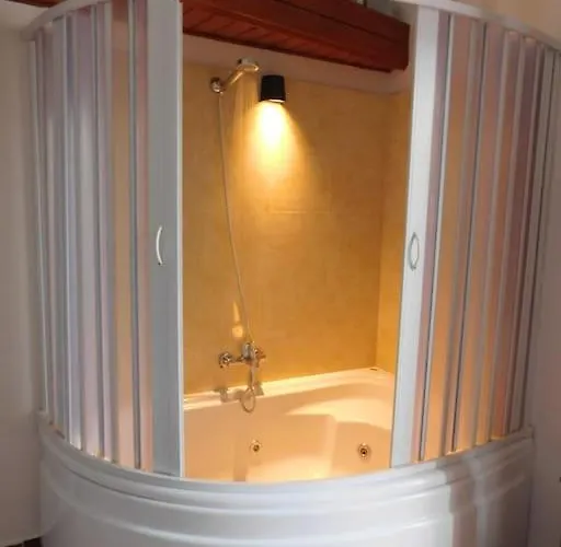 Demi's House Vóthon